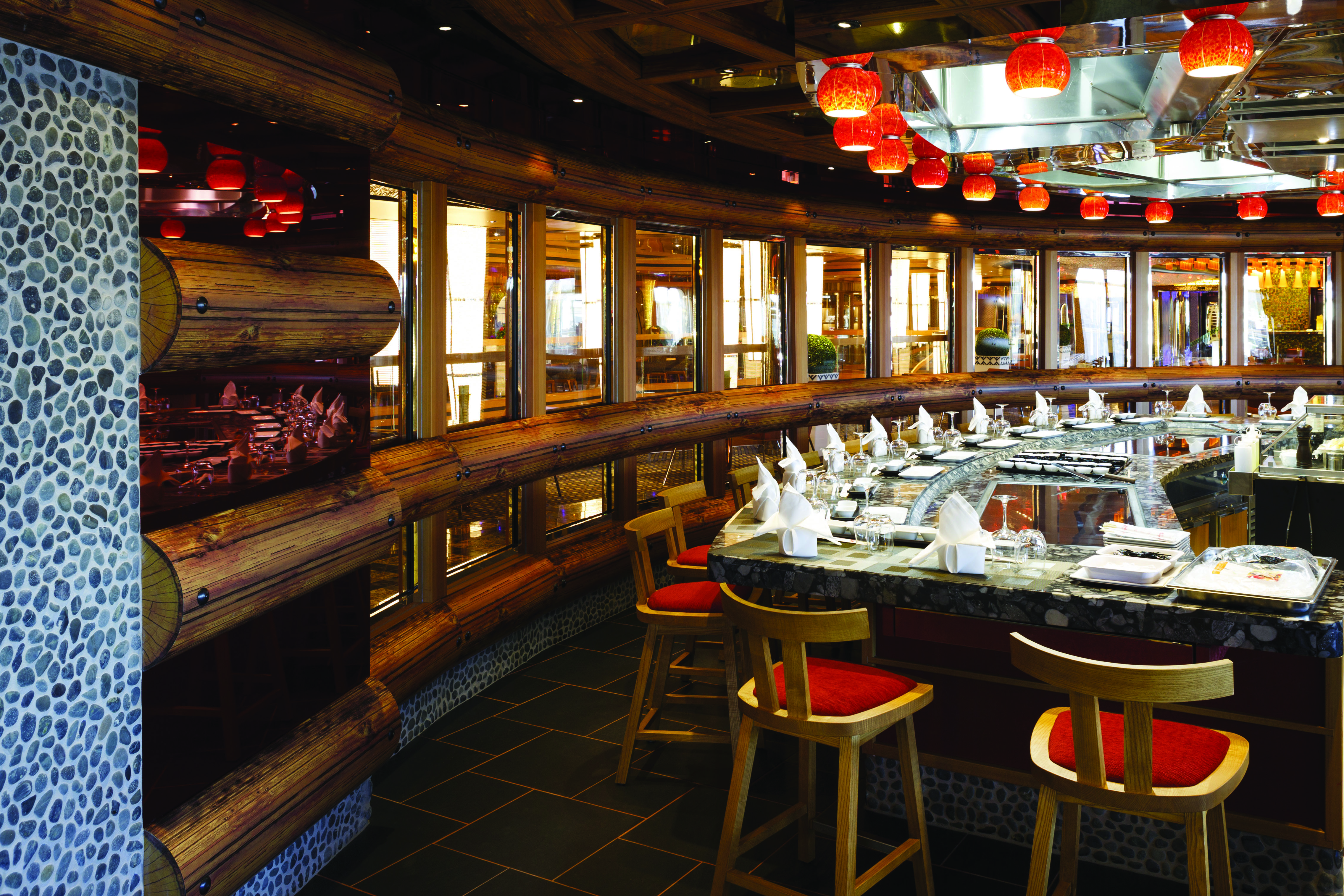 Costa Cruises Costa Diadema Interior Tavola Teppanyaki.jpg