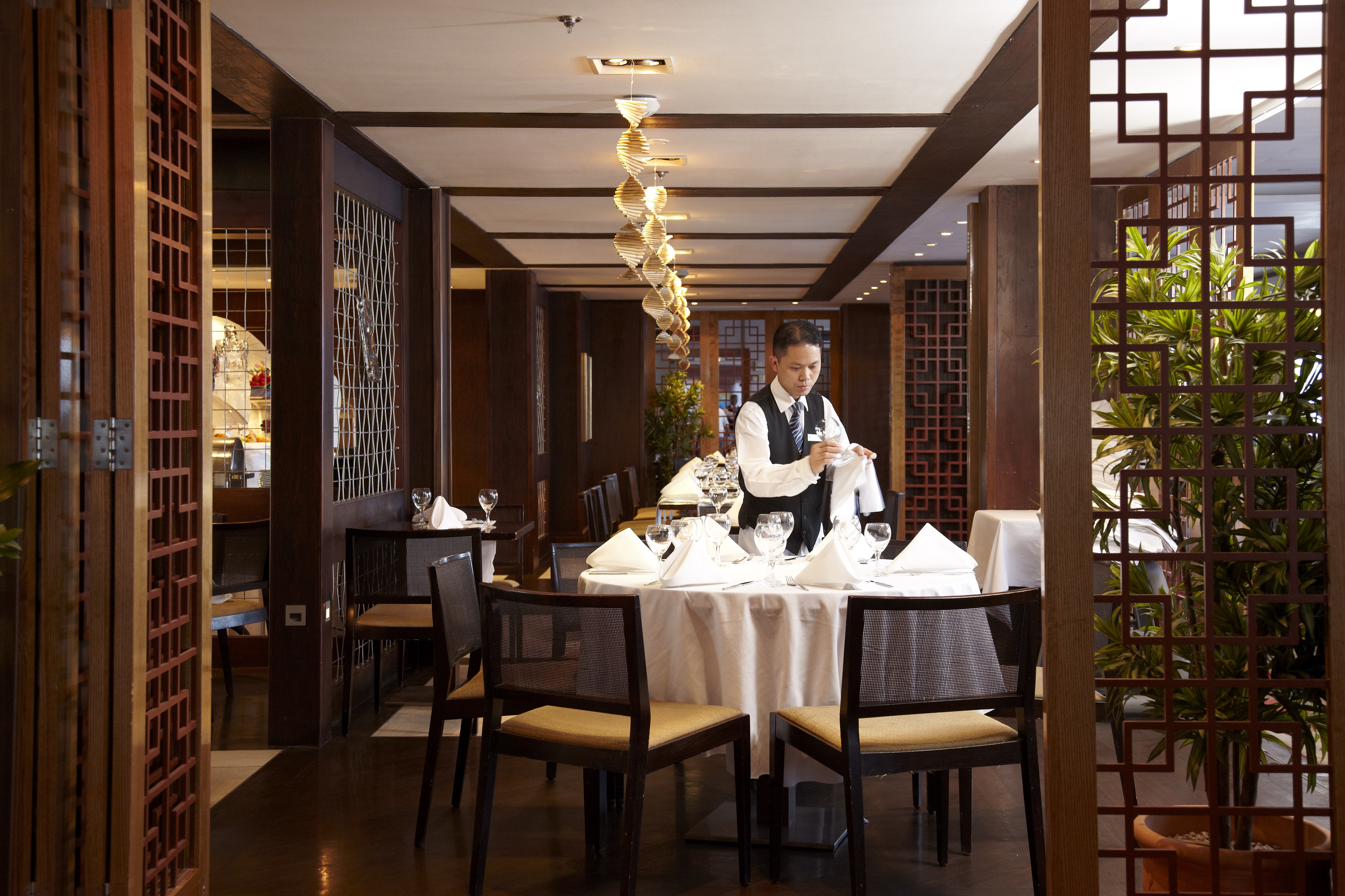 Fred Olsen Cruise Line Boudicca Interior Secret Garden Cafe 2.jpg