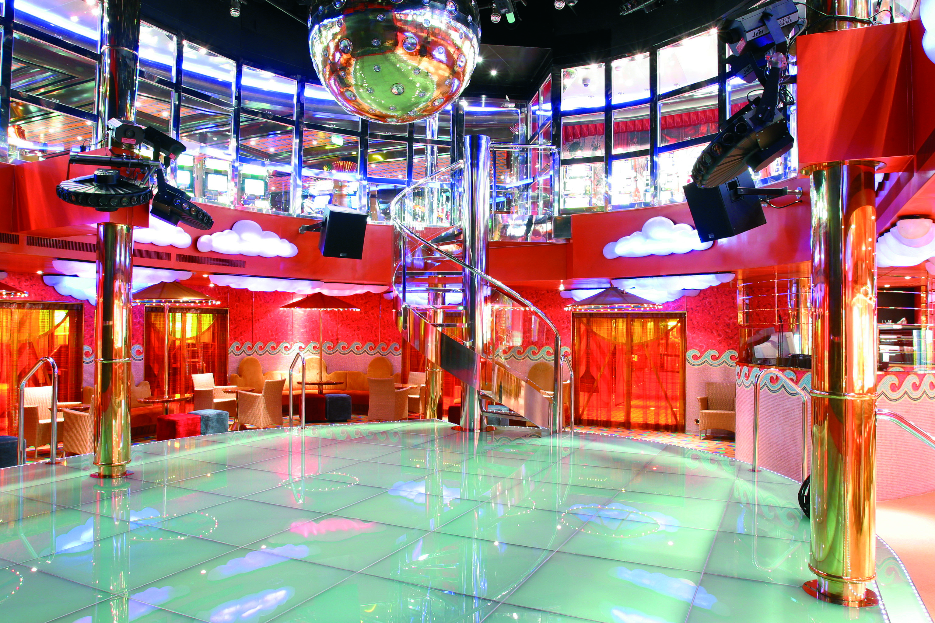 Costa Cruises Costa Magica Interior Grado Discotheque.jpg