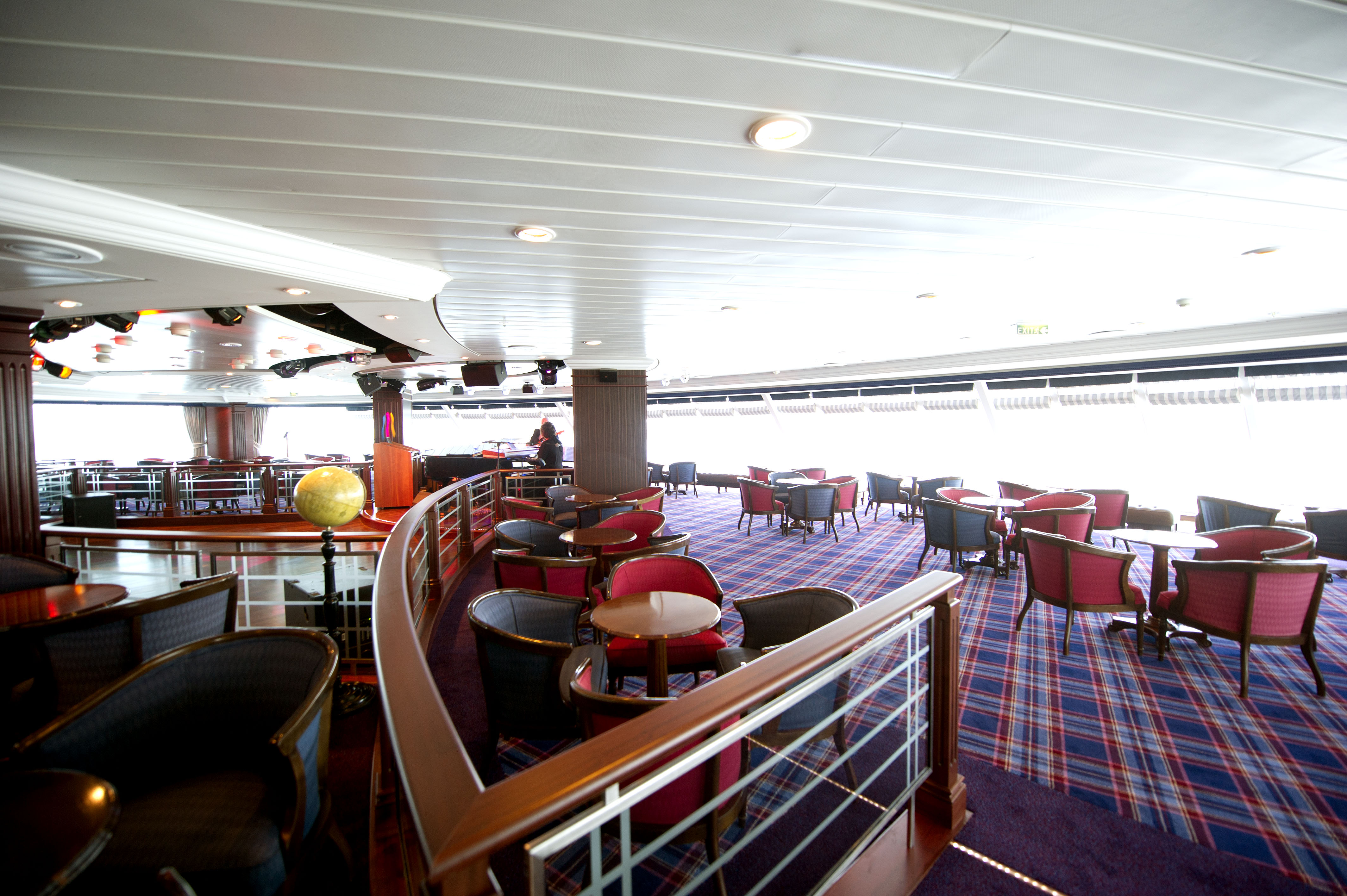 P&O Cruises Adonia Interior Crows Nest 4.jpg