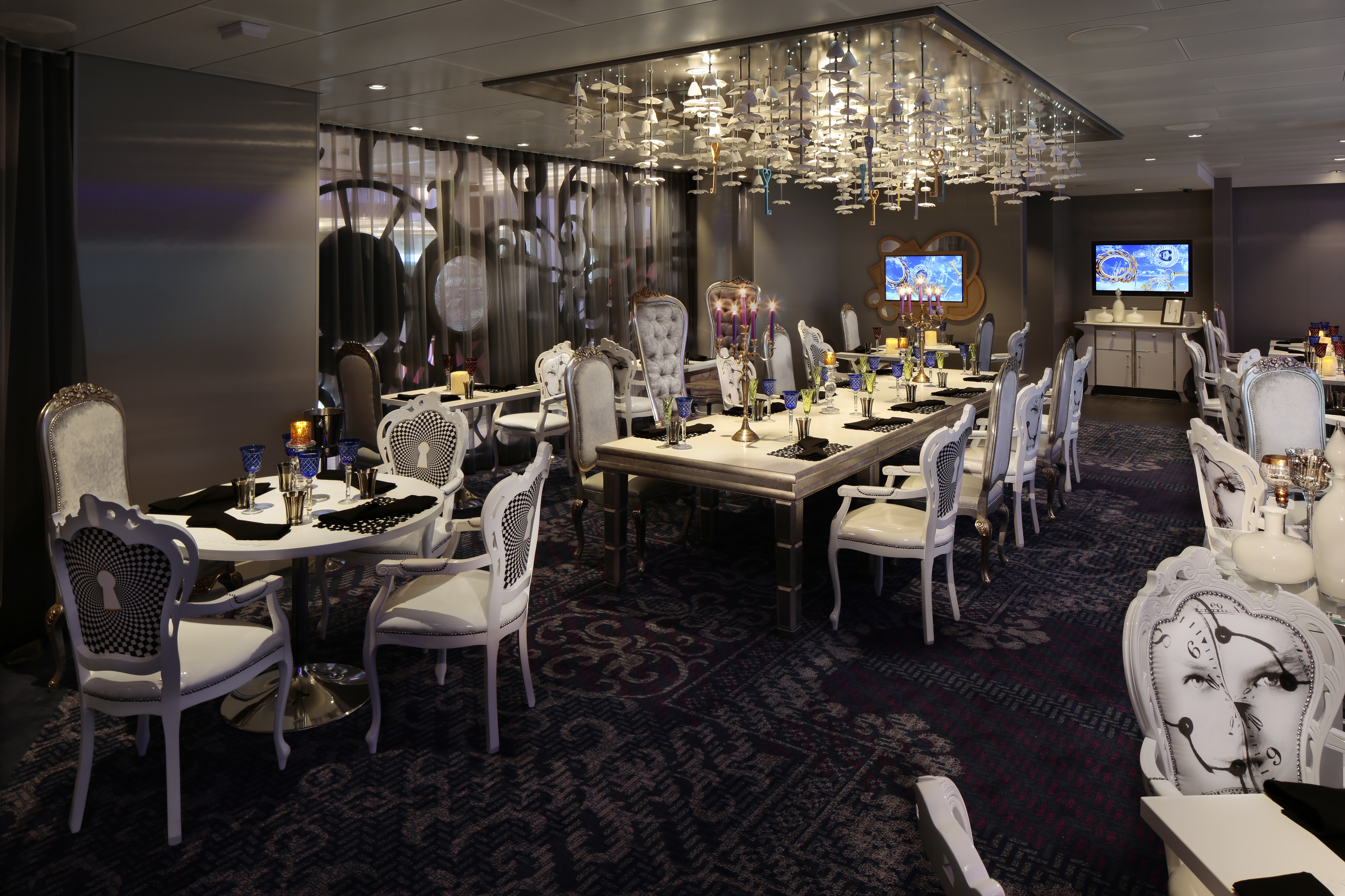 Royal Caribbean International Quantum of the Seas Interior Wonderland F.jpg