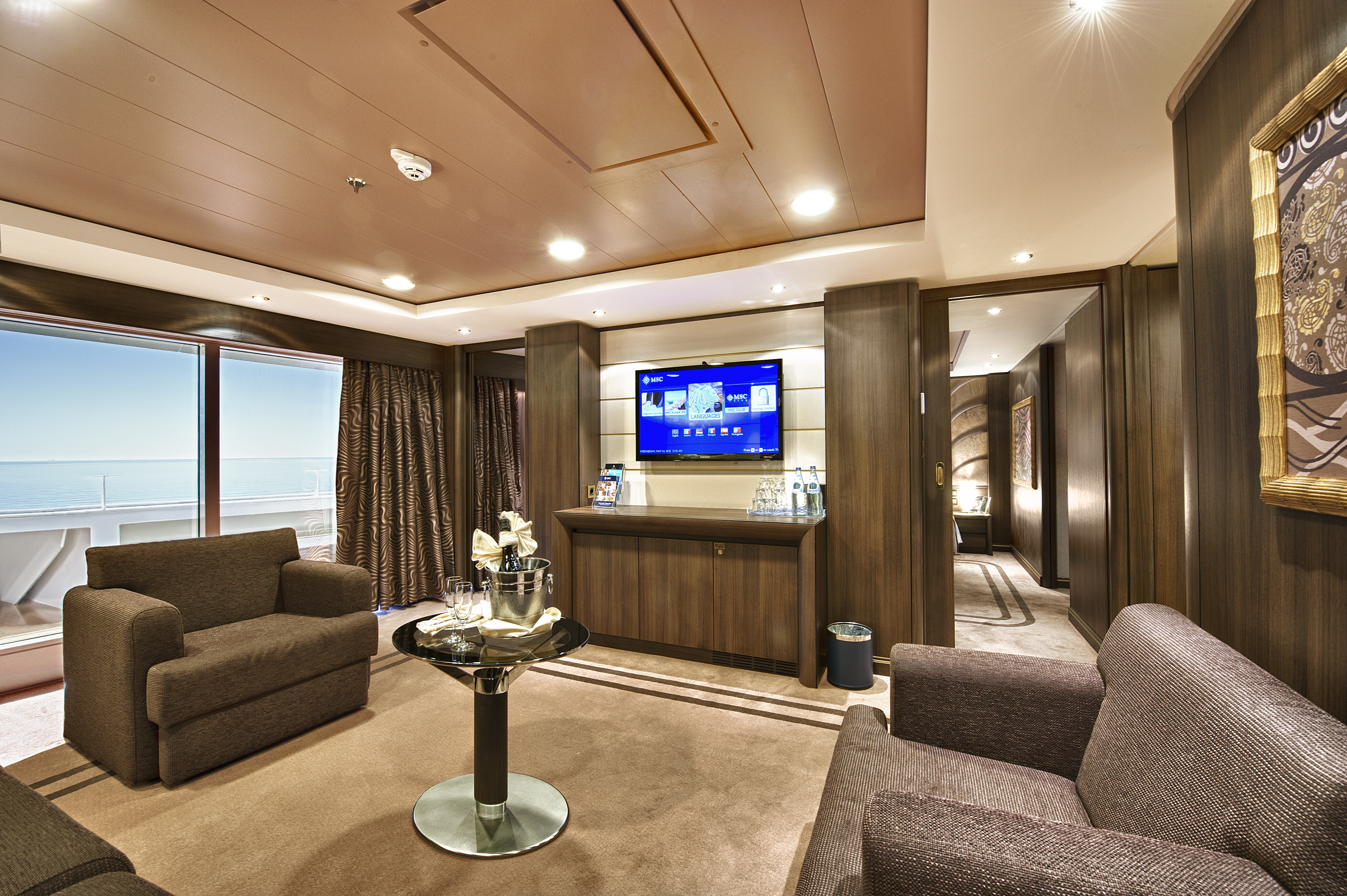 MSC Fantasia Class exec suite 3.jpg
