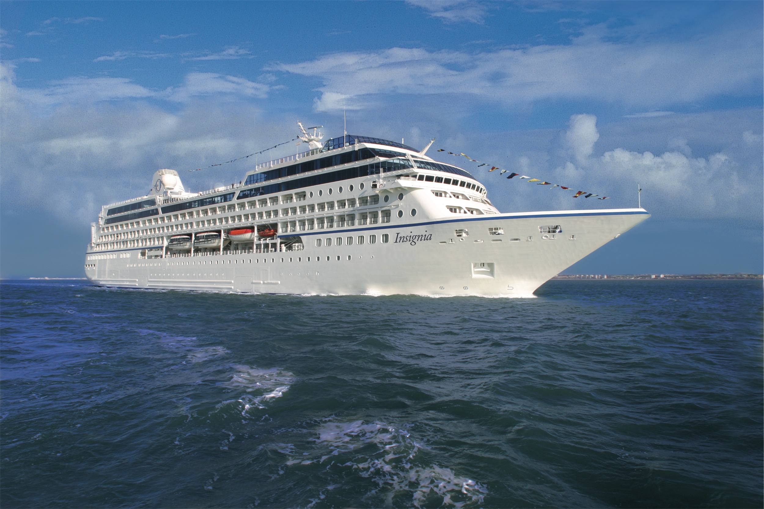 Luxury Australasia Cruise Holidays