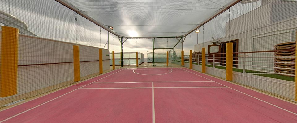P&O Cruises Azura Interior Sports Court.jpg