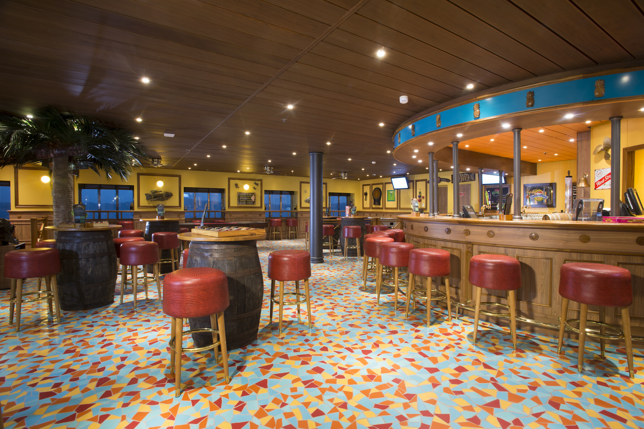 Carnival Legend RedFrog Pub 4.jpg