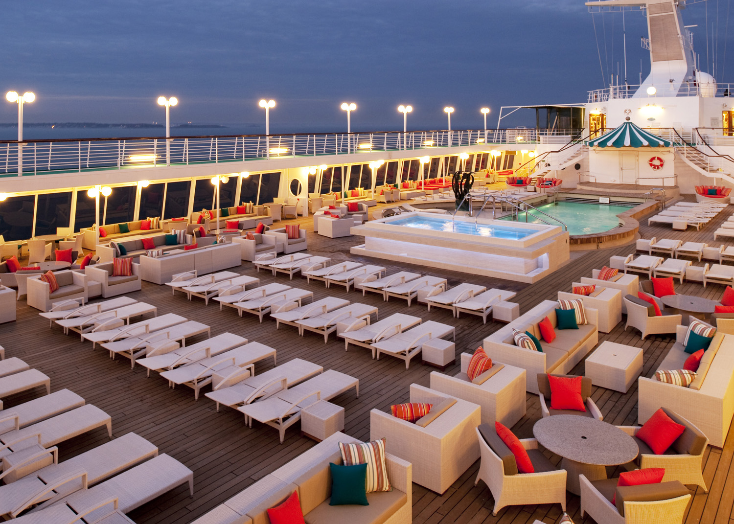 celebrity cruises celebrity symphony pool deck.jpg