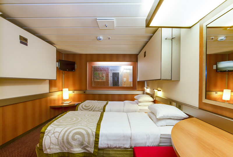 Cruise & Maritime Voyages Magellan Accommodation Category 2 Standard Twin Inner Cabin Three Berth Pullman Up.jpg
