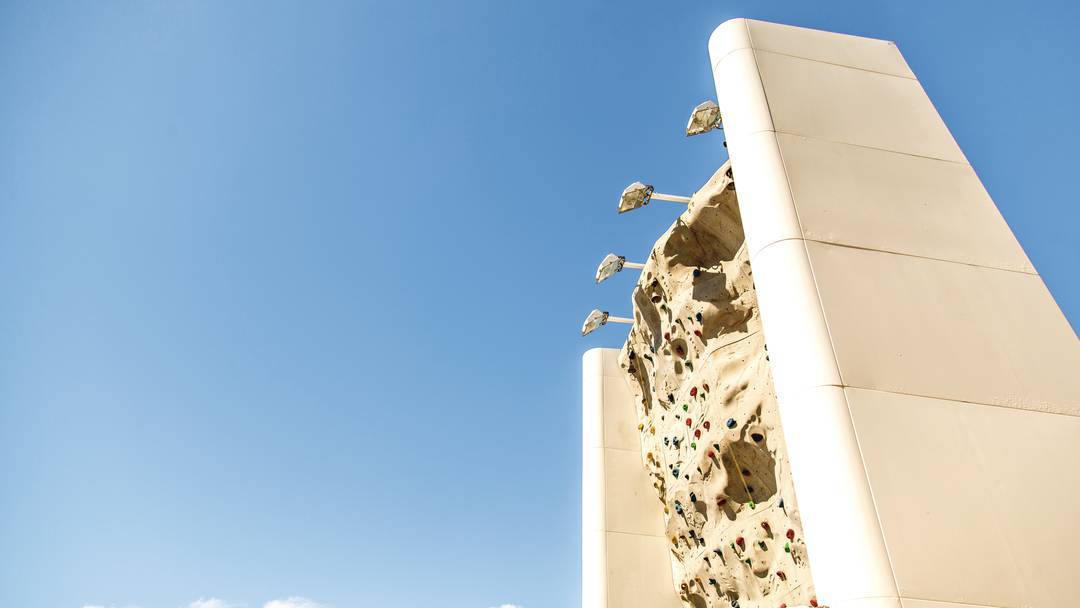 Thomson Cruise Thomson Discovery Exterior Rock Climbing Wall 1.jpg