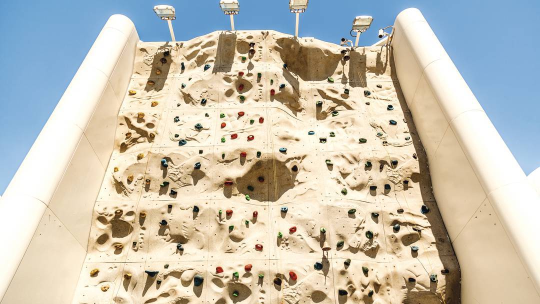 Thomson Cruise Thomson Discovery Exterior Rock Climbing Wall 2.jpg