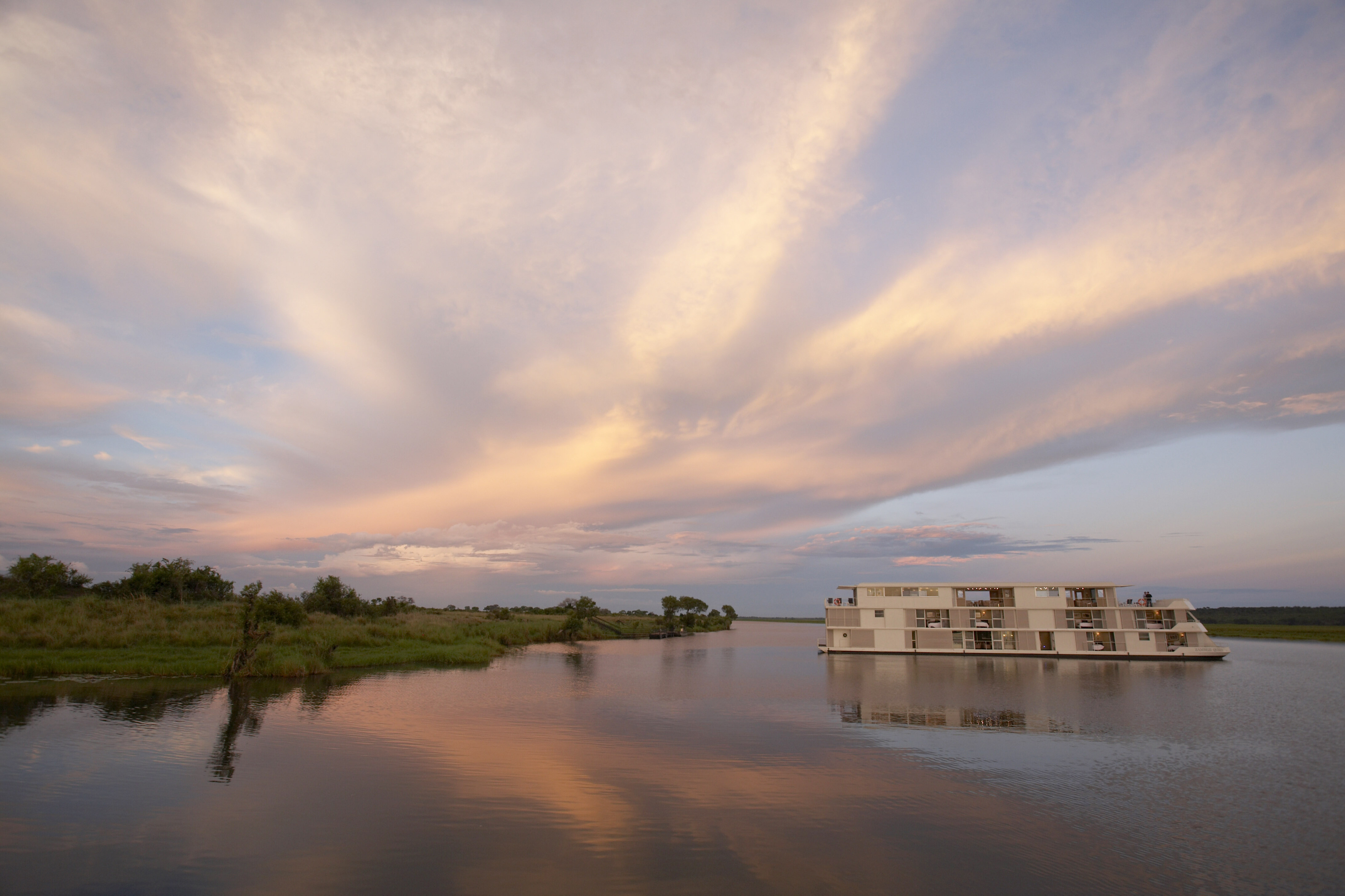 AmaWaterways Zambezi Queen Exterior 4.jpg