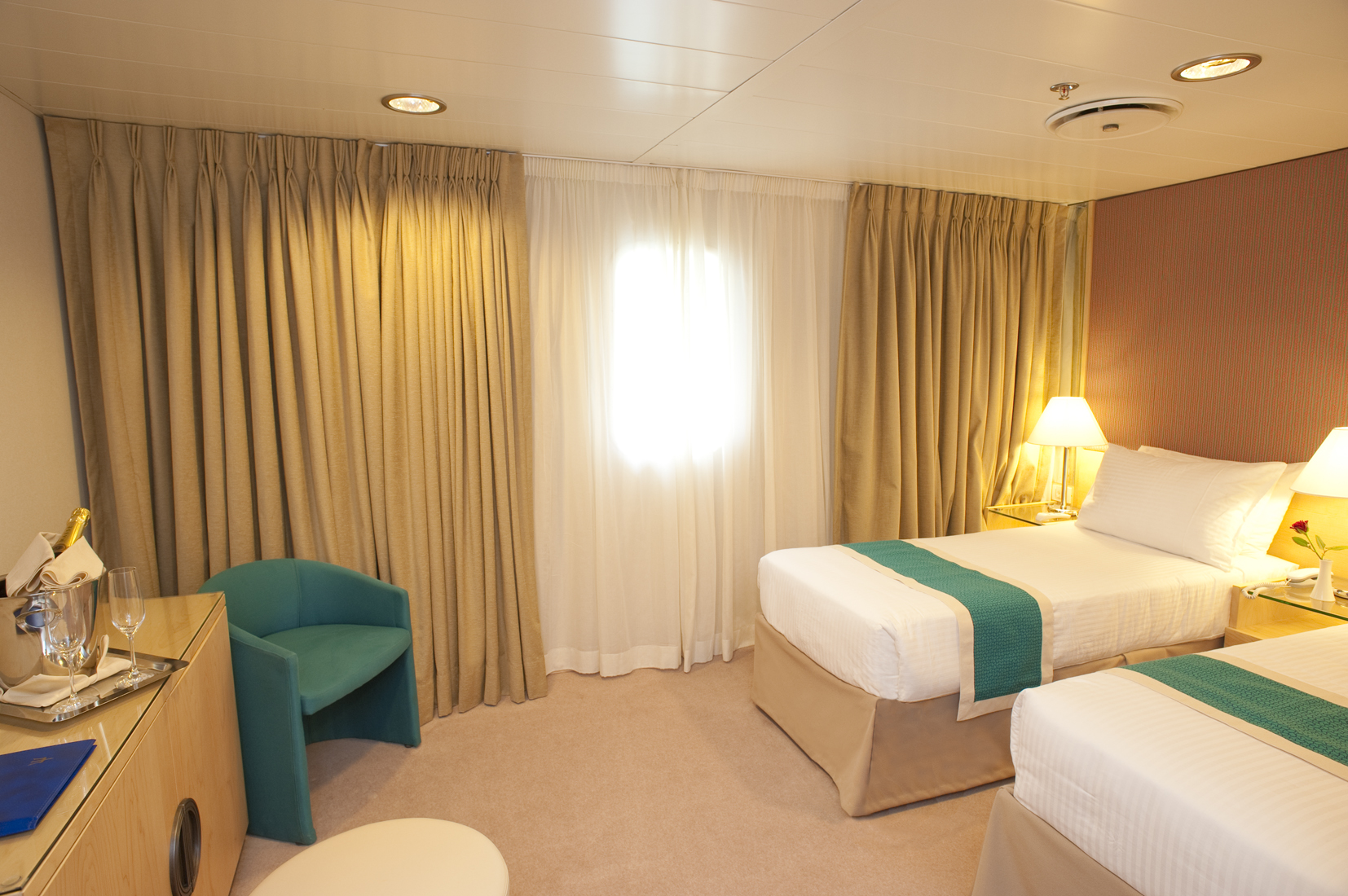 Voyages to Antiquity Aegean Odyssey Accommodation Deluxe Outside 4.jpg