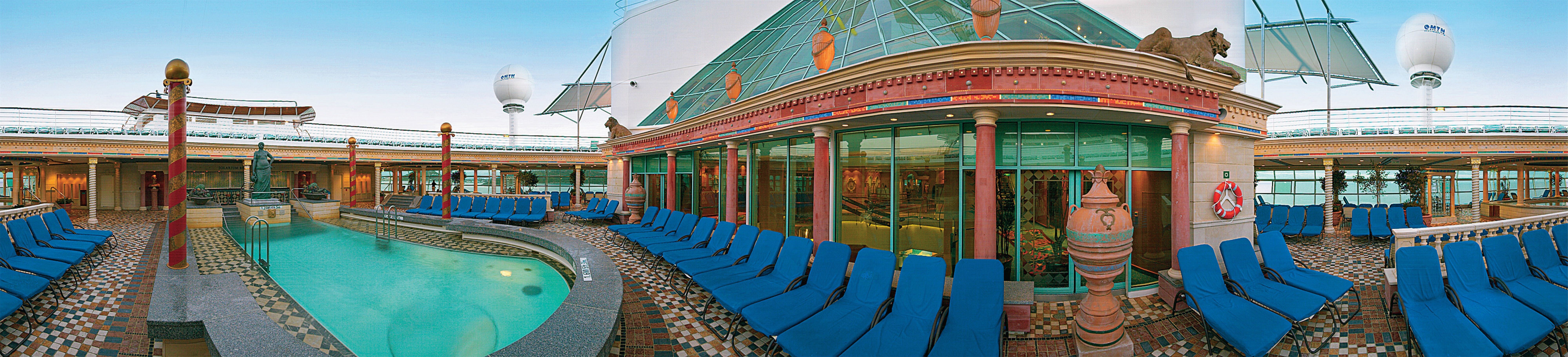 Royal Caribbean International Mariner of the Seas Exterior Solarium 5.jpg