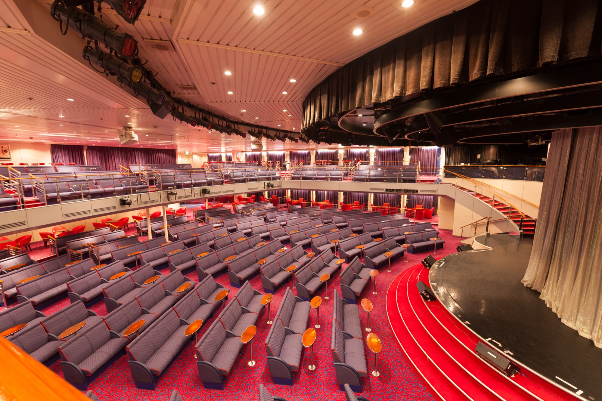 Pullmantur Zenith Interior Broadway Show Lounge 1.jpg