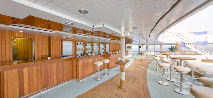 Pullmantur Zenith Exterior Marina Bar.jpg