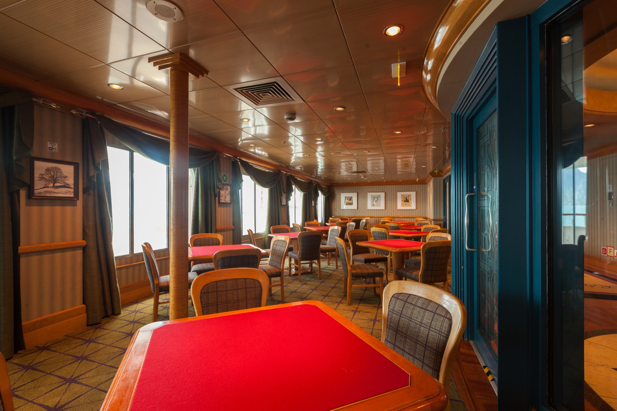 Pullmantur Zenith Interior Card Room.jpg