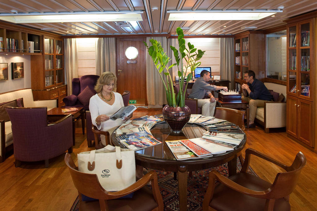 SeaDream Yacht Club Interior Library 2.jpg