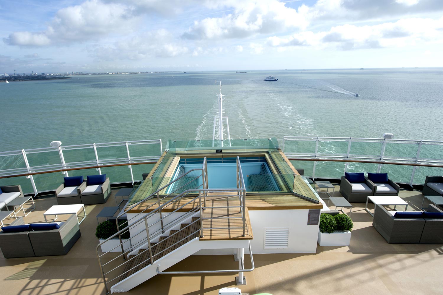 britannia Terrace_Pool_DS38807_.jpg