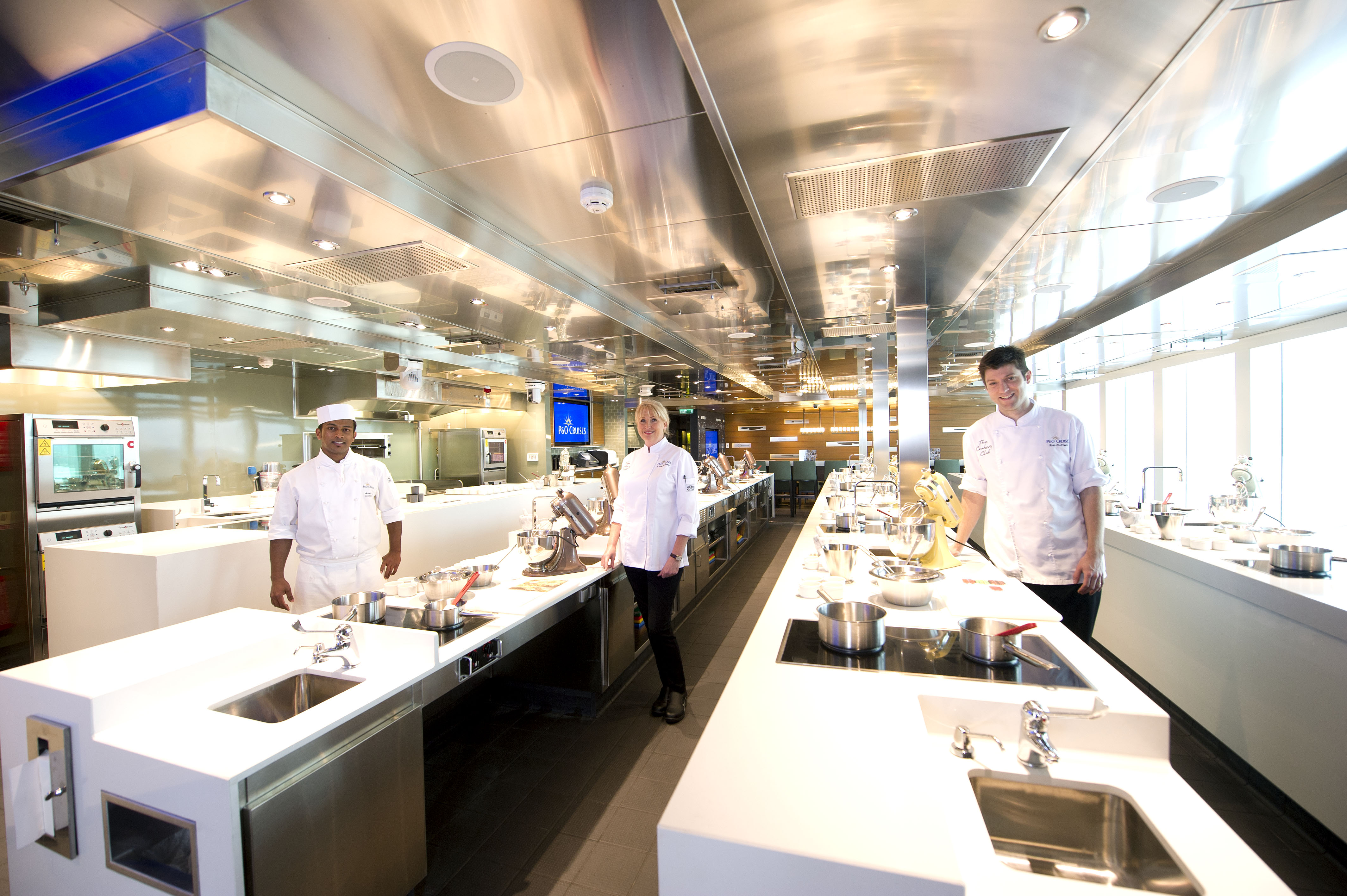 P&O Cruises Britannia Interior Cookery Club Ds39524.jpg