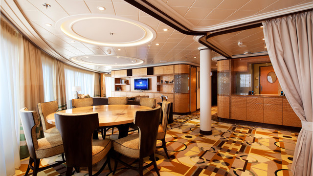 Disney Cruise Lines Disney Dream Accomm Concierge G04-DDDF-concierge-royal-suite-verandah-stateroom-catR-02.jpg