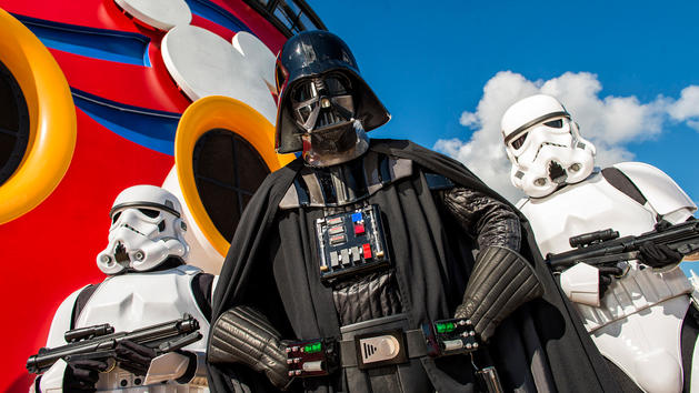 Disney Cruise Lines Disney Fantasy Entertainment star-wars-00.jpg