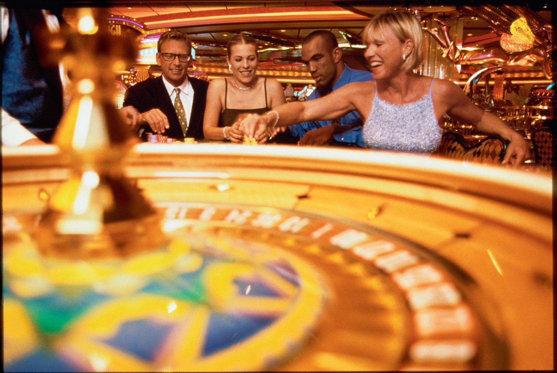 Royal Caribbean International Voyager of the Seas Interior Casino 2.jpg