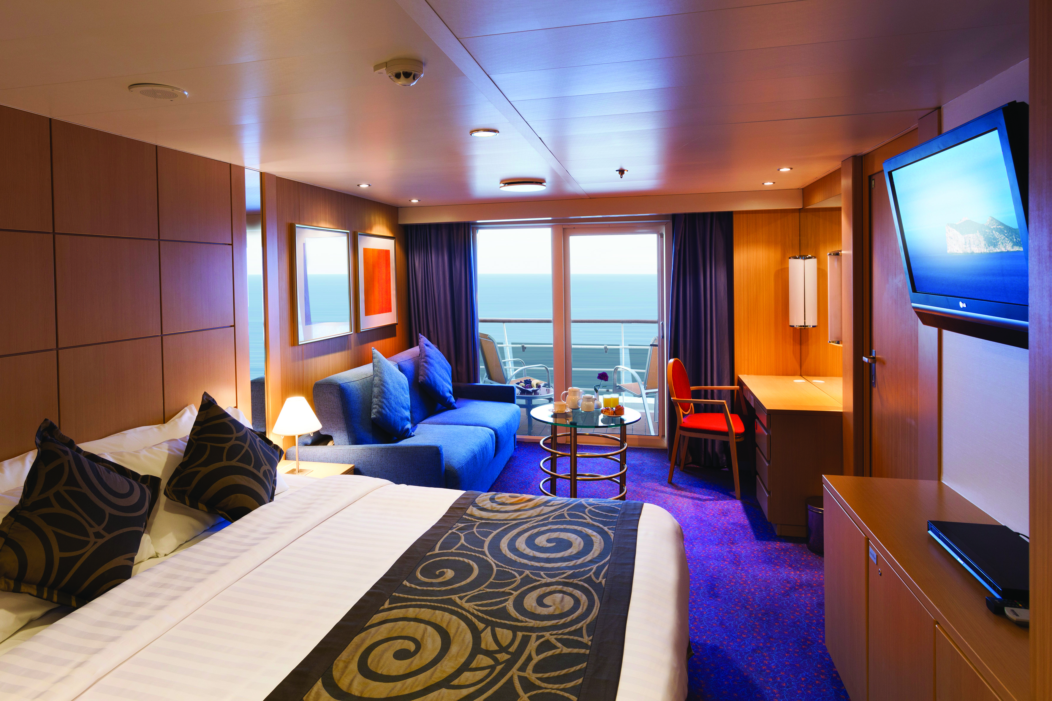 Costa Cruises Costa NeoRiviera Accomodation Suite Ocean View Balcony.jpg
