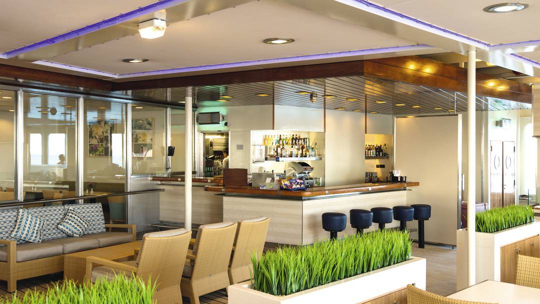 Thomson Cruises Thomson Celebration Interior Lido Bar 3.jpg
