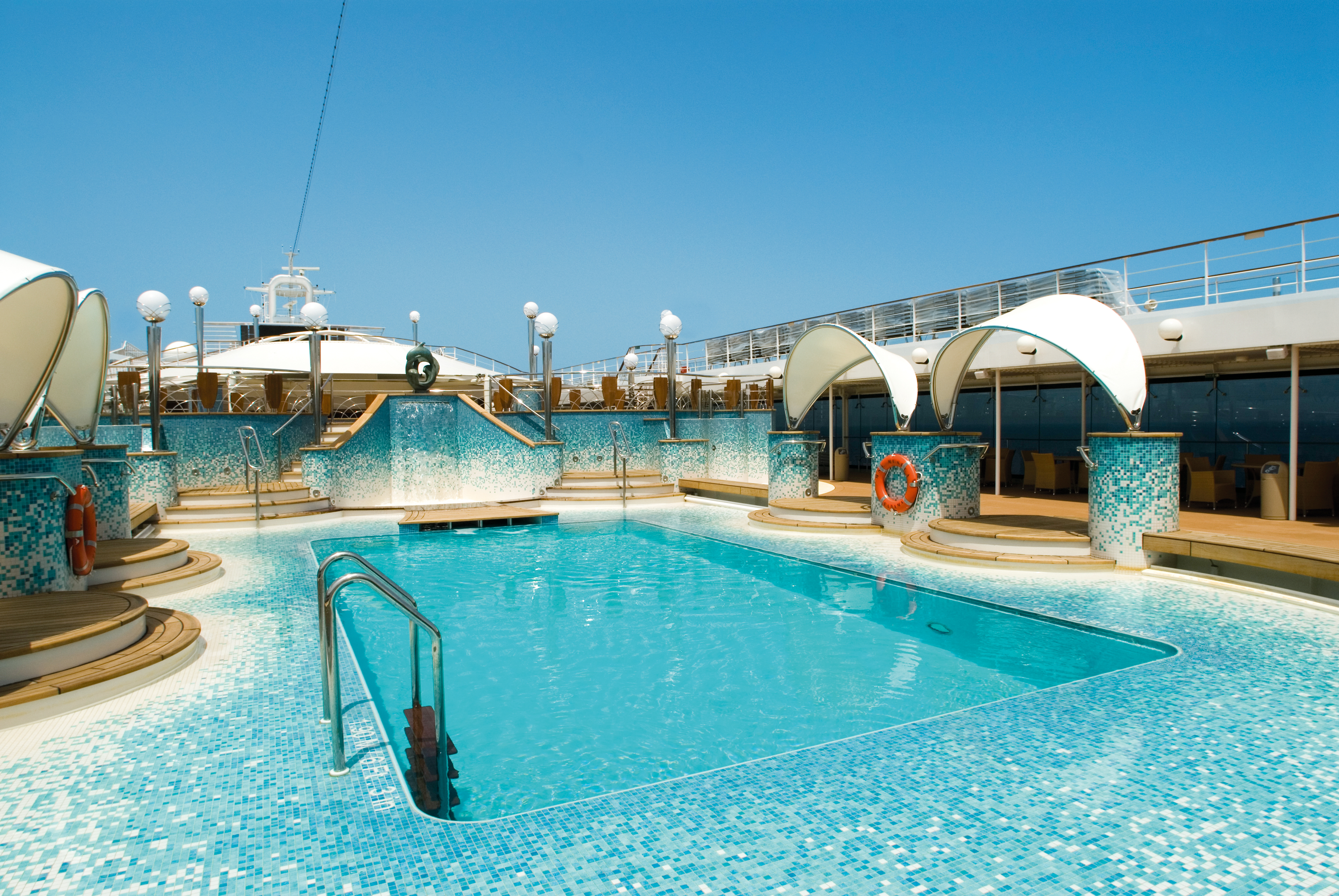 MSC Musica Class pool 5.jpg