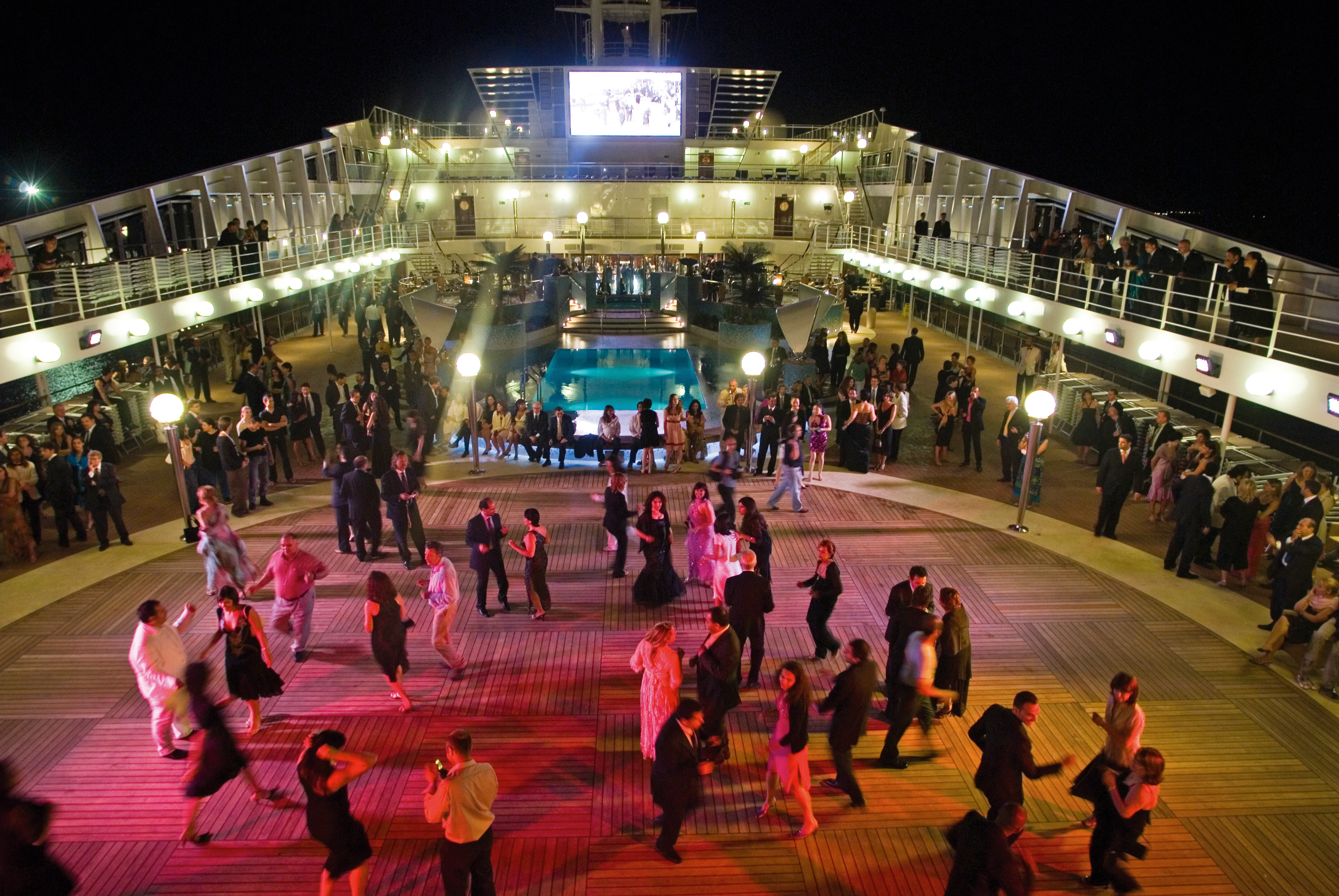 MSC Musica Class Pool 1.jpg