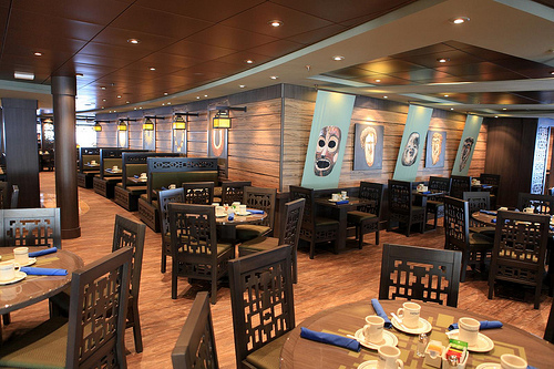 MSC Cruises Fantasia Class Splendida bora bora.jpg