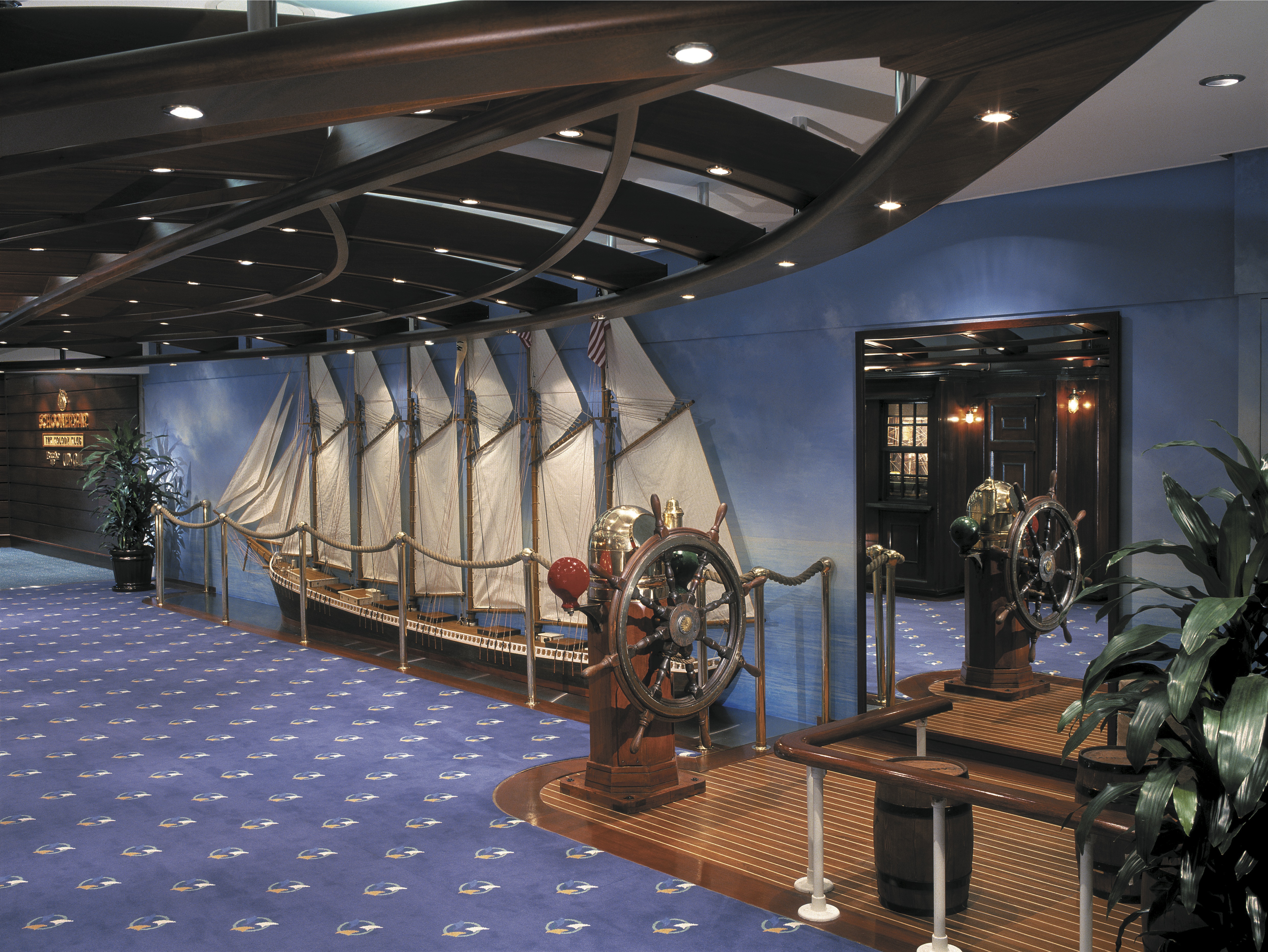 Royal Caribbean International Brilliance of the Seas Interior Schooner Bar.jpeg