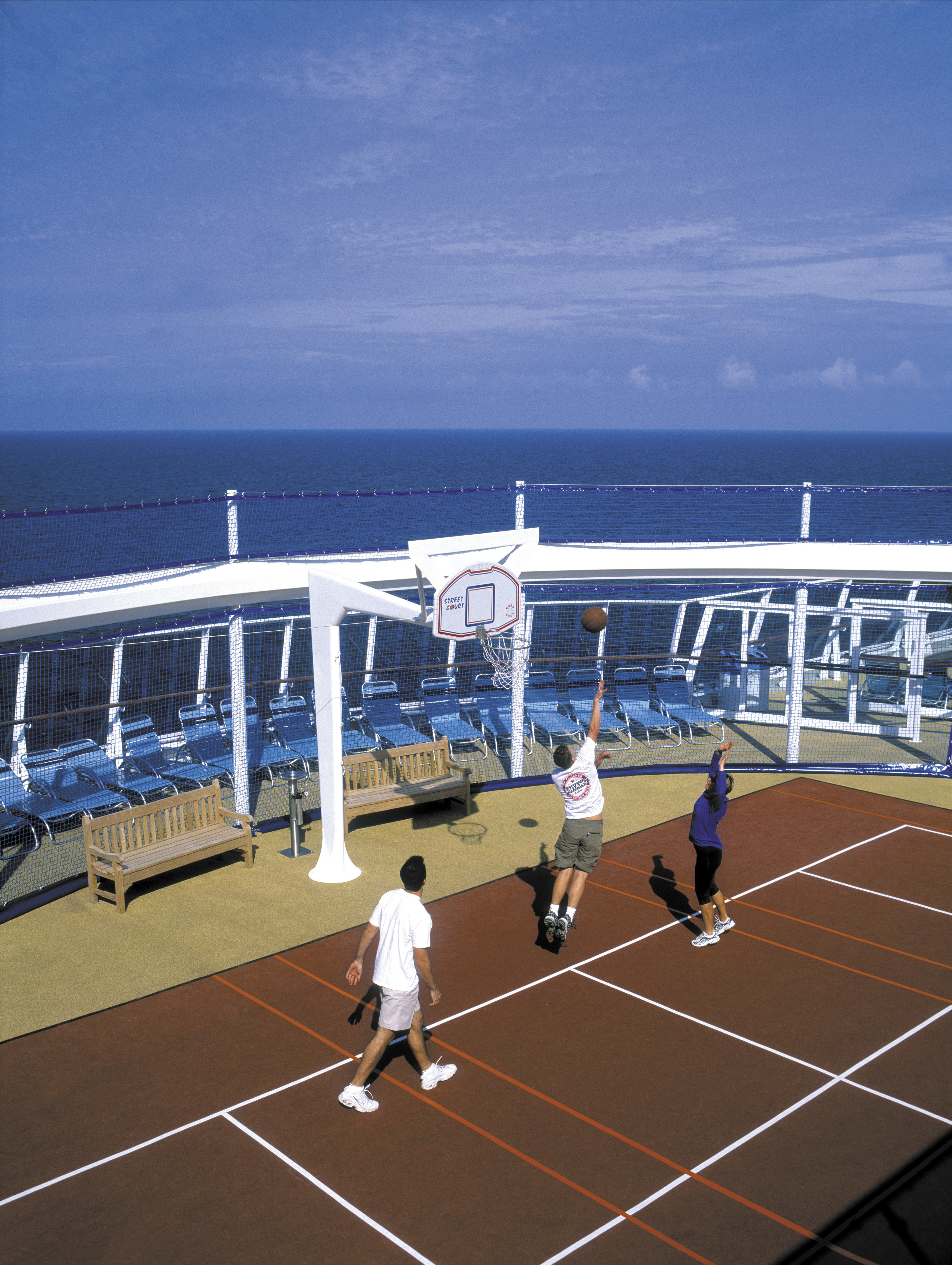 Royal Caribbean International Brilliance of the Seas Interior Hoops Court 2.jpeg