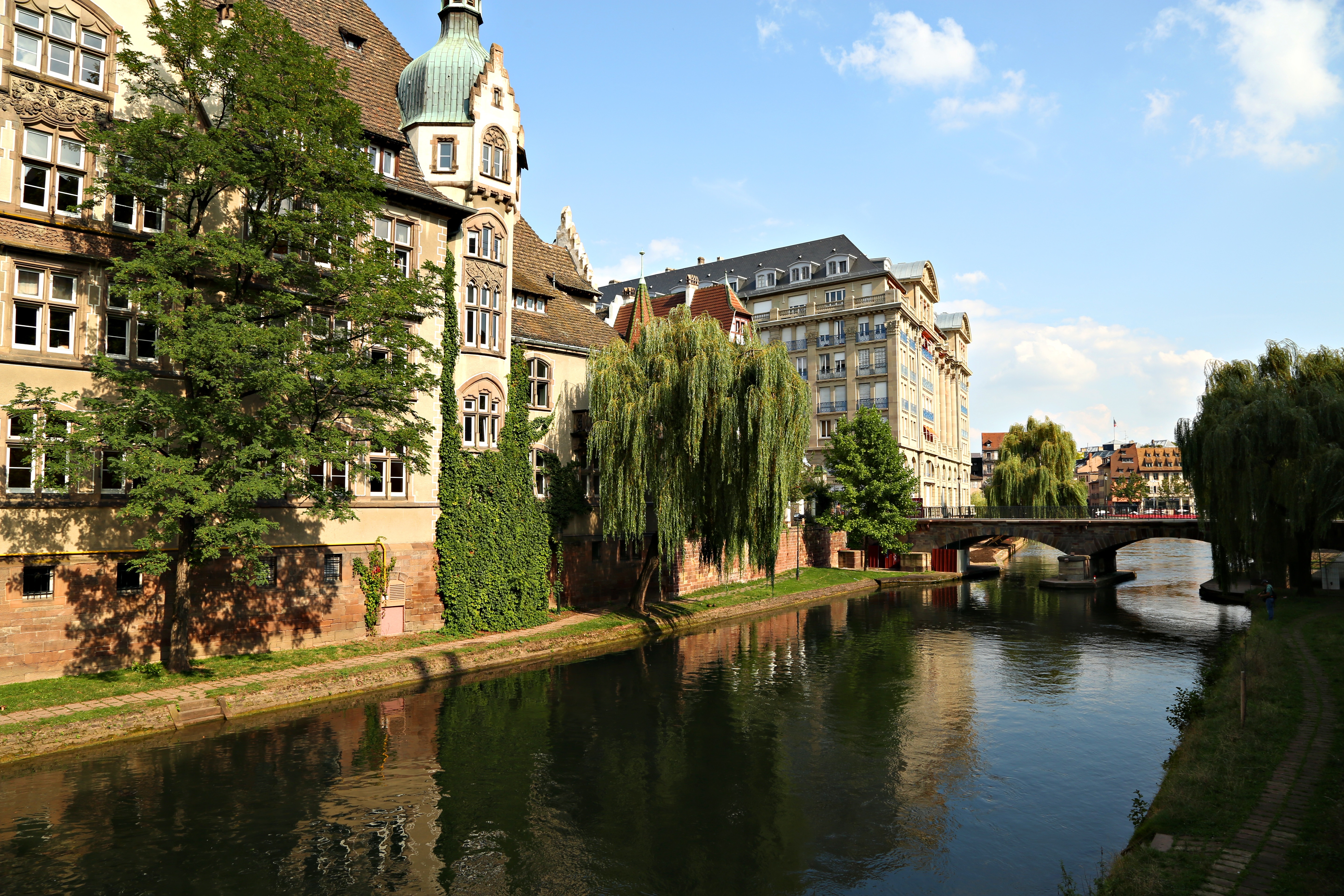 European Waterways Destinations Alsace Canal in Strasbourg.jpg
