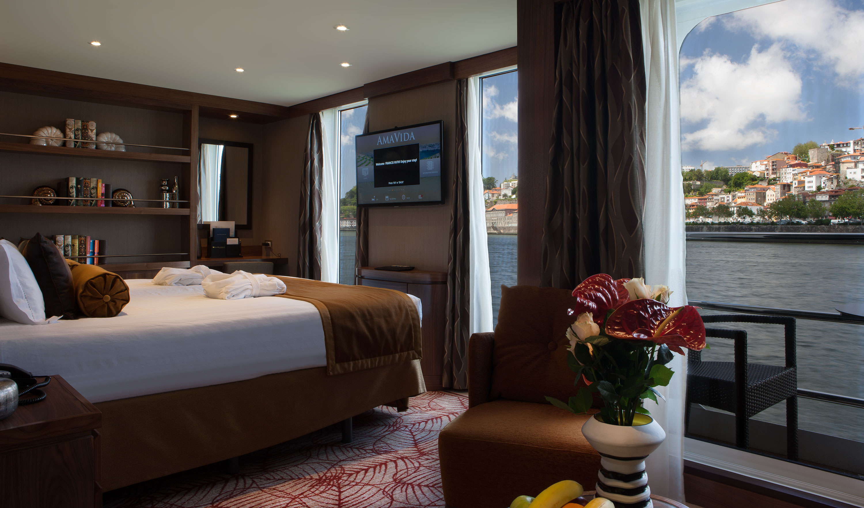 AmaWaterways AmaVida Accommodation Suite 1.jpg