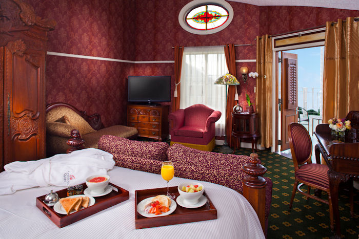 American Queen Steamboat Company American Queen Accommodation Suite with Veranda.jpg