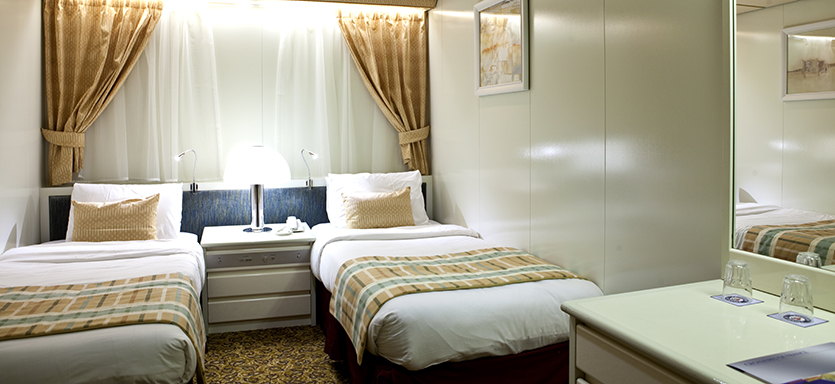 Pullmantur Horizon Accommodation Inside Superior.jpg