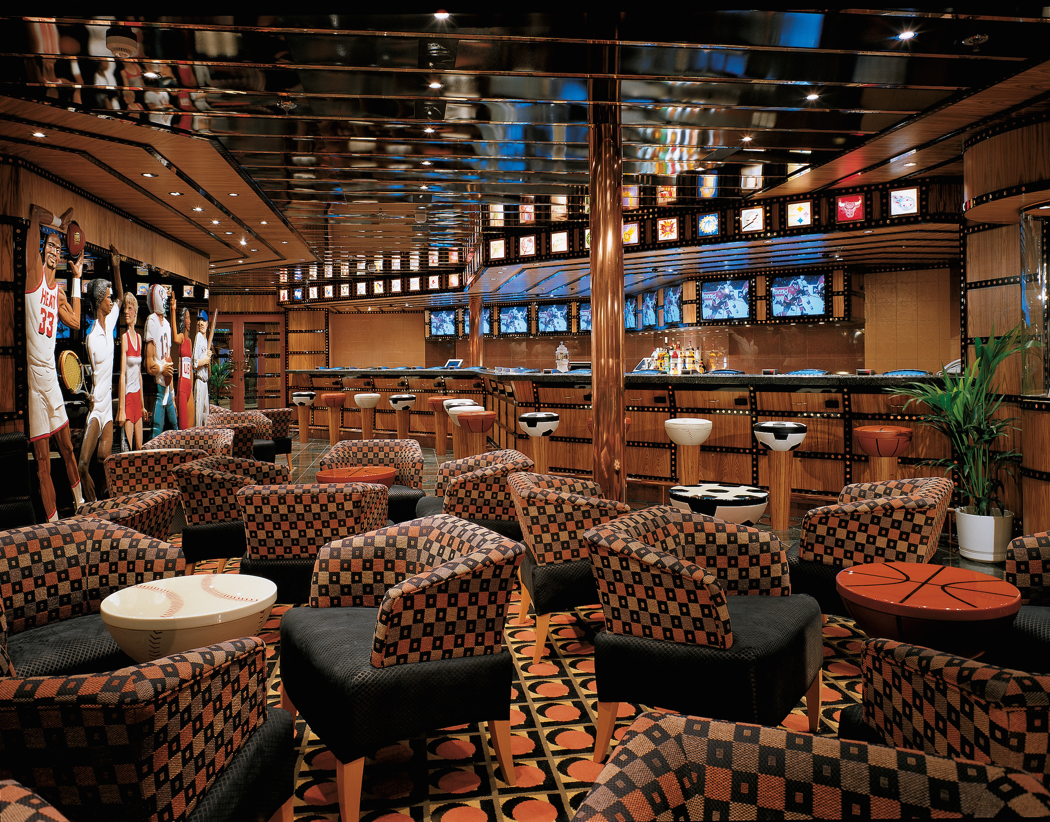 Carnival Spirit Champion's Sport Bar.jpg