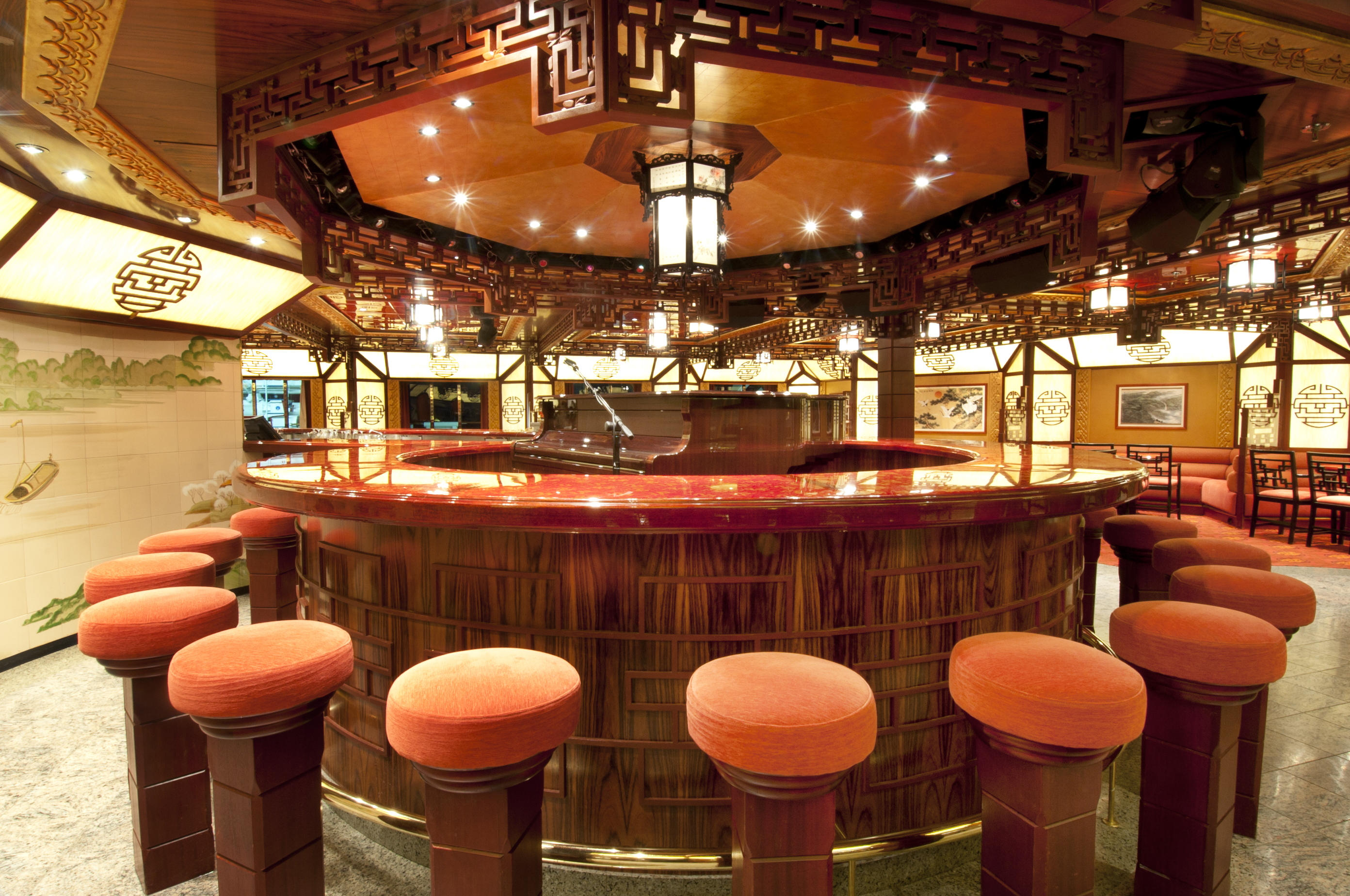 Carnival Spirit Shanghai Bar 2.jpg