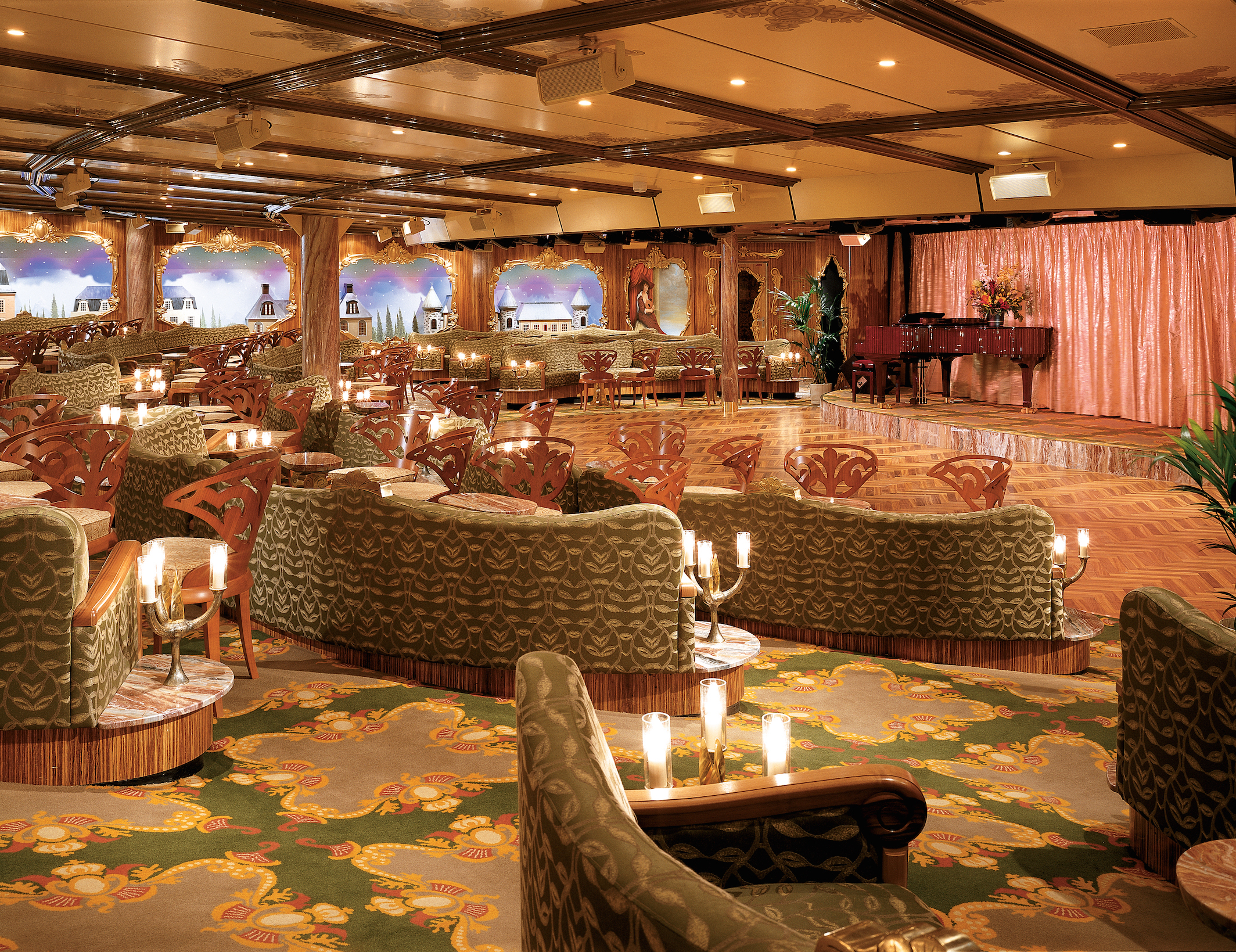 Carnival Spirit Versailles Lounge 1.jpg