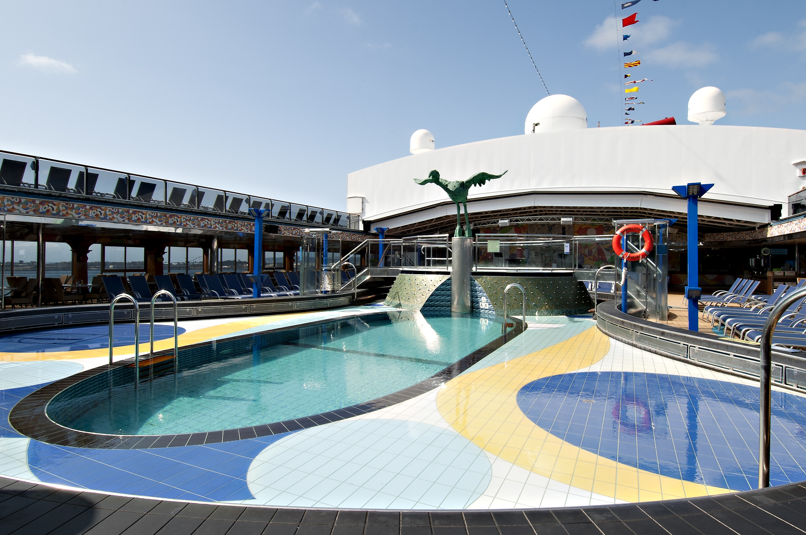 Carnival Spirit Dome Pool 1.jpg