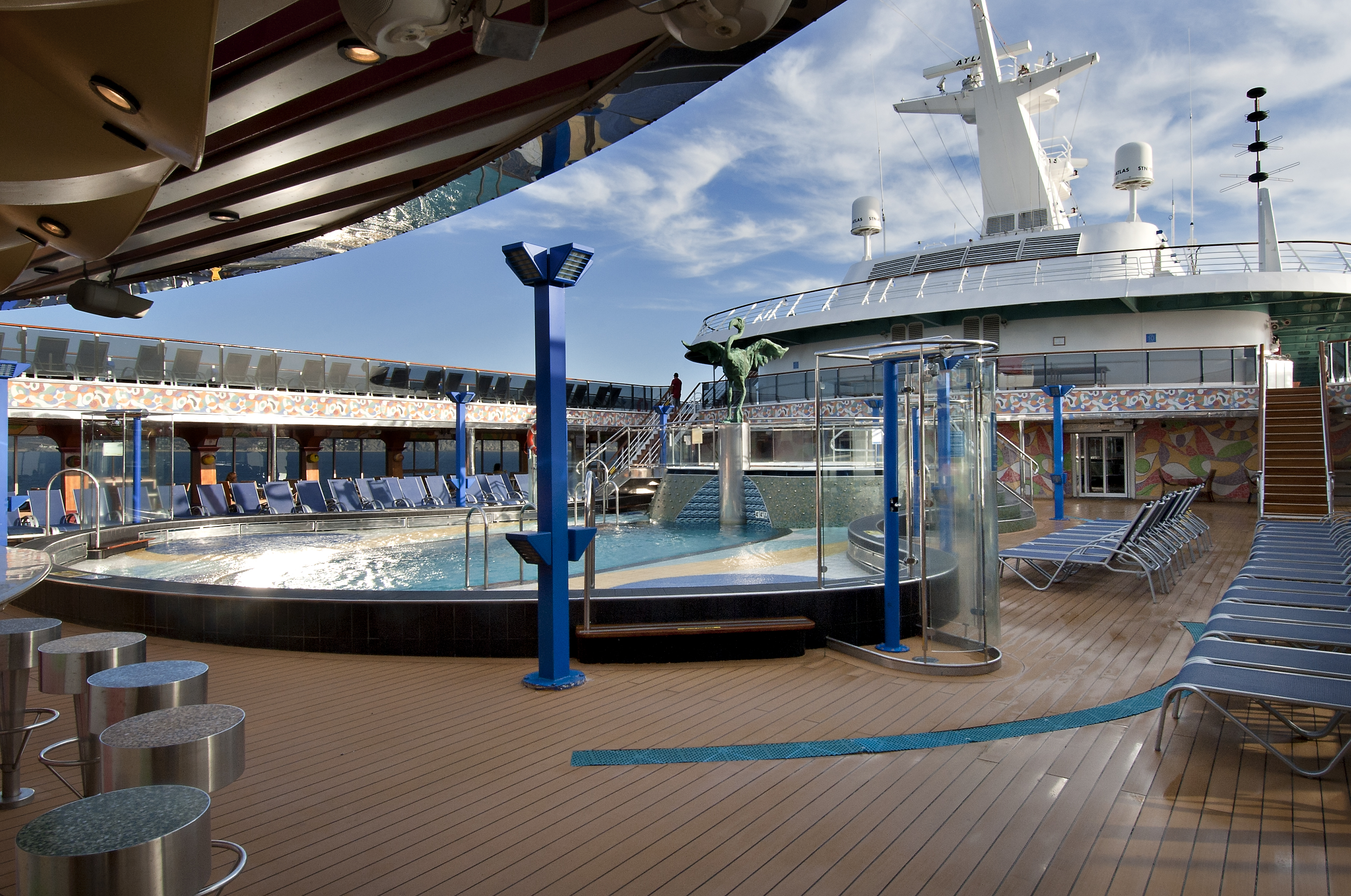Carnival Spirit Sun Forward Pool 2.jpg