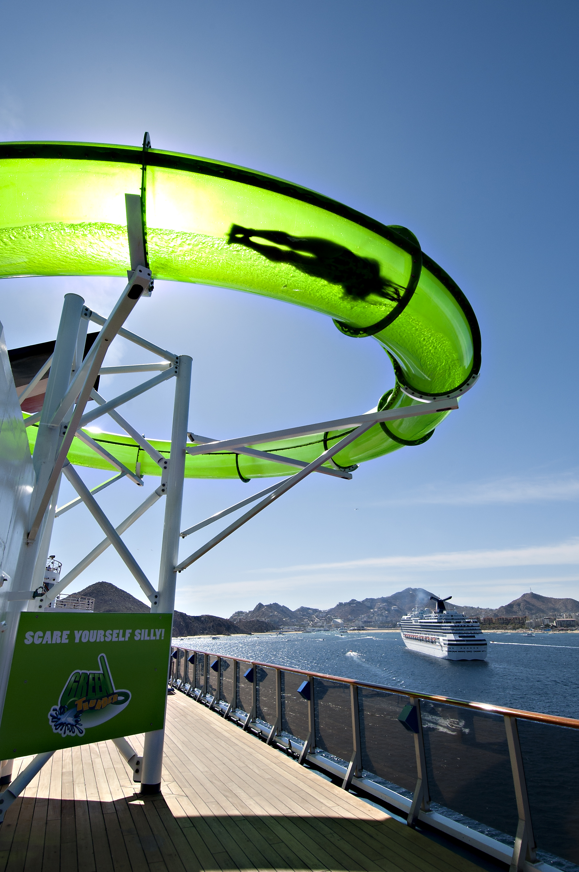 Carnival Spirit Green Thunder Waterslide 6.jpg