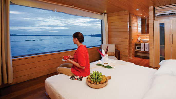 Lindblad National Geographic Delfin Accommodation Suites.jpg