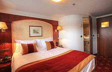 Tauck Swiss Jewel Accommodation JewelClass_Category3.jpg