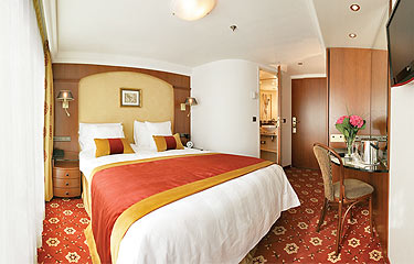 Tauck Swiss Jewel Accommodation JewelClass_Category5.jpg