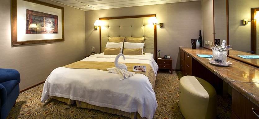 Pullmantur Sovereign Accommodation Royal Suite with Balcony.jpg