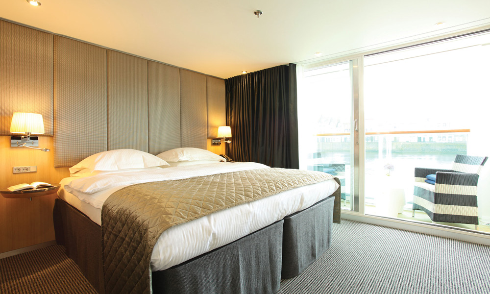 Scenic Sapphire Scenic Emerald Scenic Diamond Scenic Ruby Scenic Pearl Accommodation Junior Suite.jpg