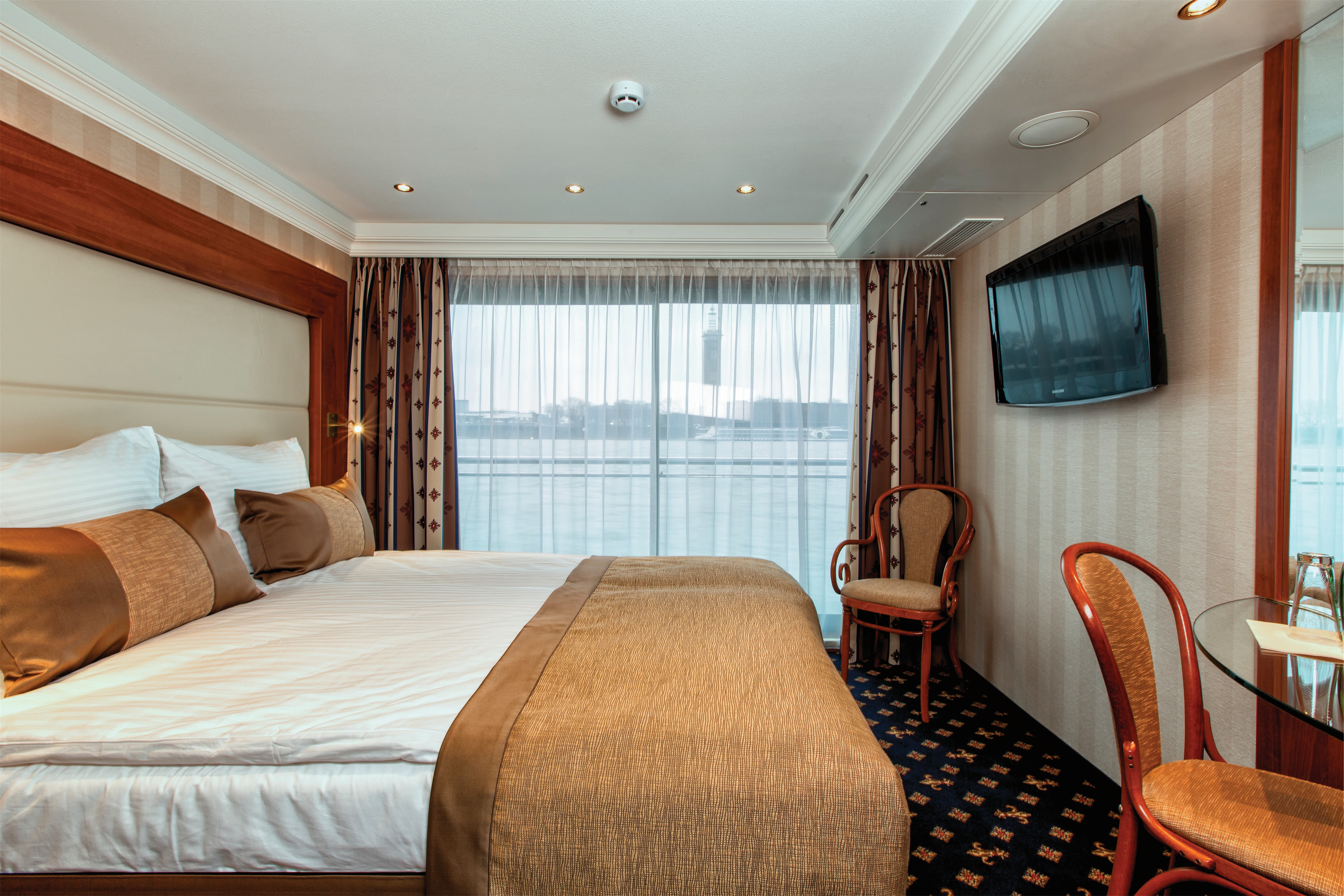 Riviera Travel MS Jane Austen & MS Lord Byron Accommodation Standard Cabin 1.jpg