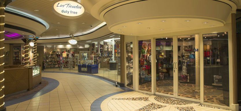 Pullmantur Monarch Interior Shops.jpg