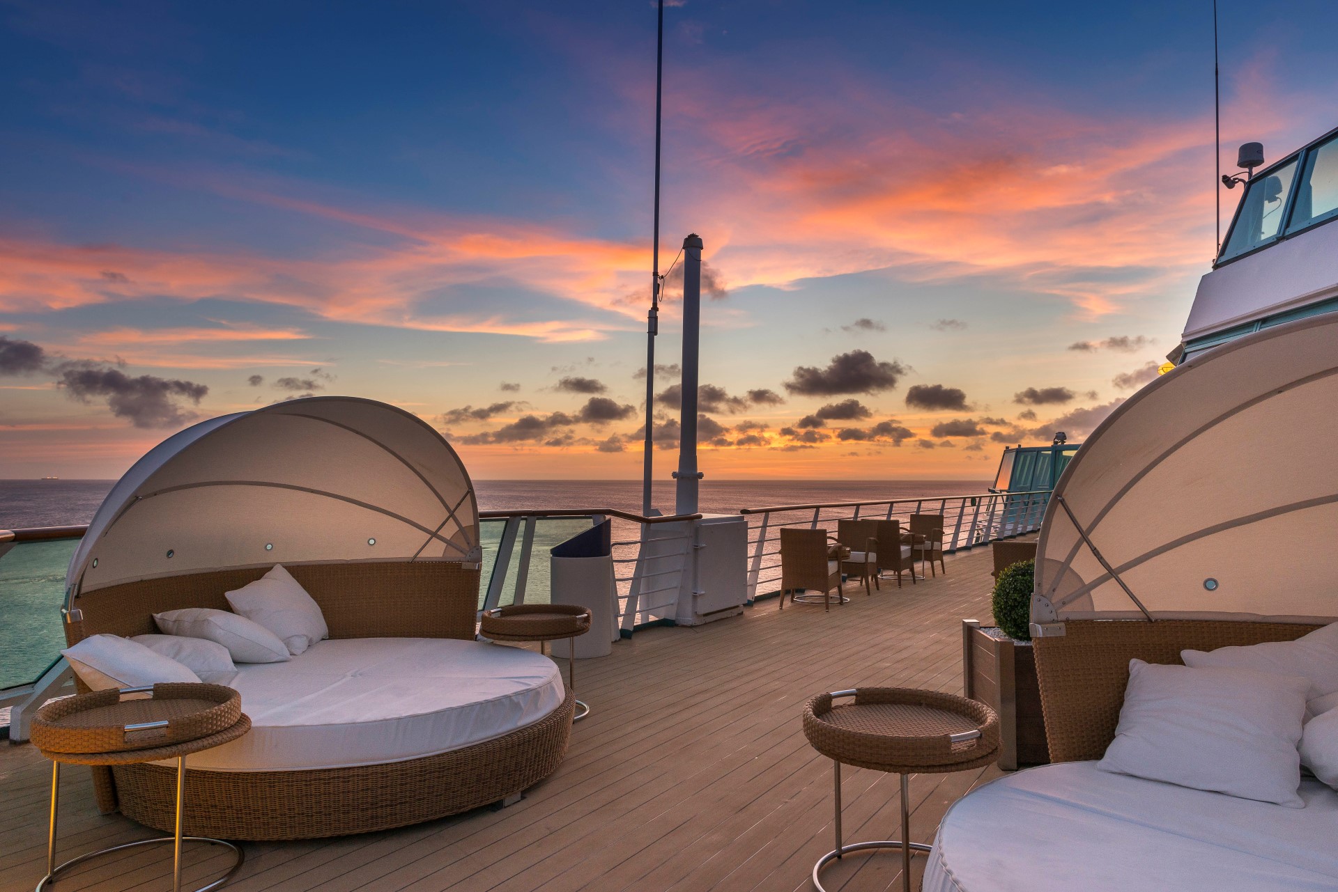Pullmantur Monarch Exterior Sun Deck 1.jpg